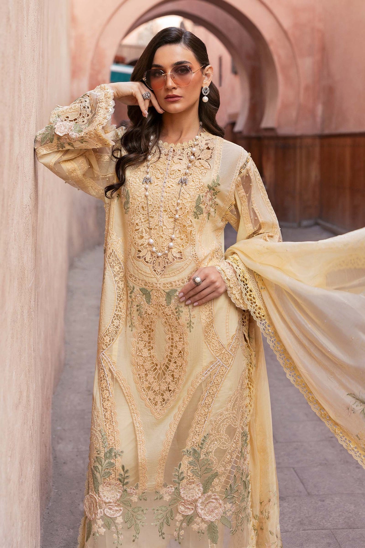 Baroque Embroidered Lawn Suits Unstitched 3 Piece BQ22-SL2 BQU-SL09-D04 - Summer Collection