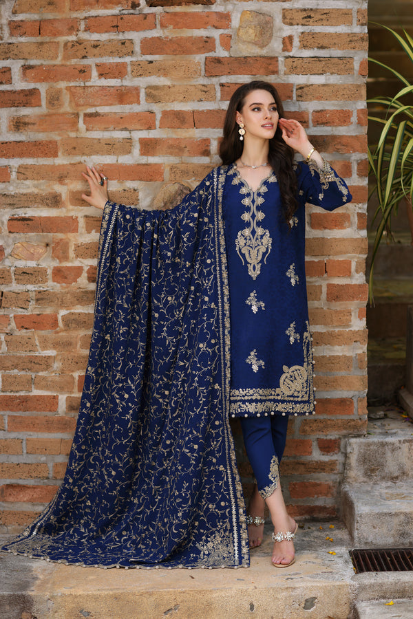 D10 | Noor Winter Luxury Shawls'23 | Noor by Saadia Asad