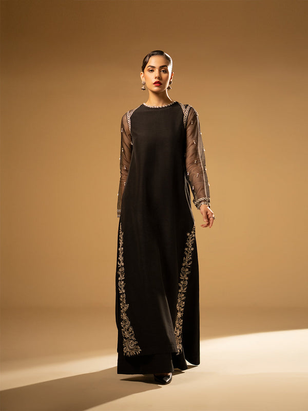 Black Swan | Silk Edit '23 | Fozia Khalid