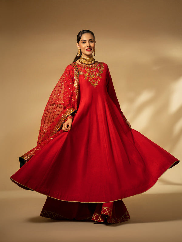 Scarlet Dynasty | Silk Edit '23 | Fozia Khalid
